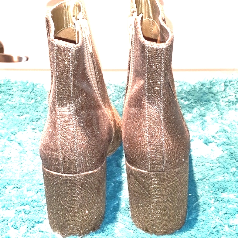 Carlos Santana "Gatlin" Boots Size 7M (Like New) Gold Color - Picture 5 of 9
